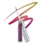 אייליינר נוזלי בגימור נצנץ ועמיד במים 4