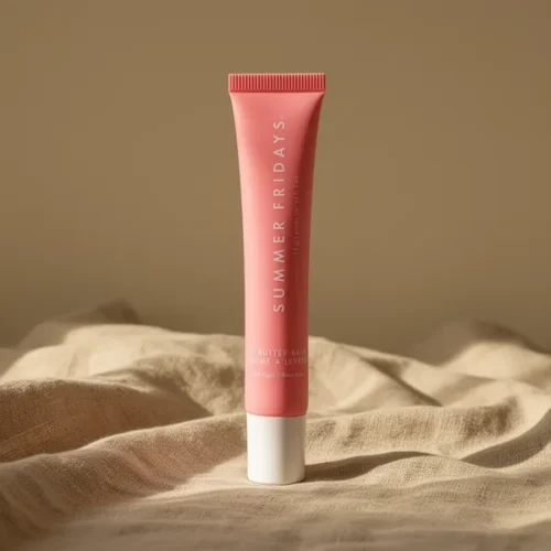באלם Summer Fridays Lip Butter — גוון ורוד שקוף וברק
