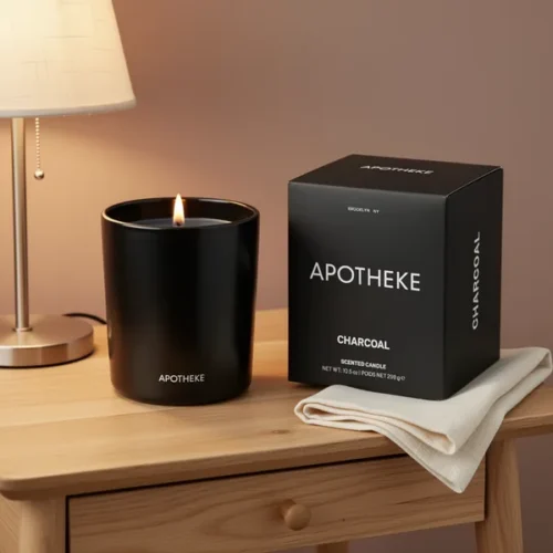 נר Apotheke — ניחוח עץ אלגום