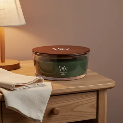 נר ריחני WoodWick Fraser Fir — החזקה ארוכה