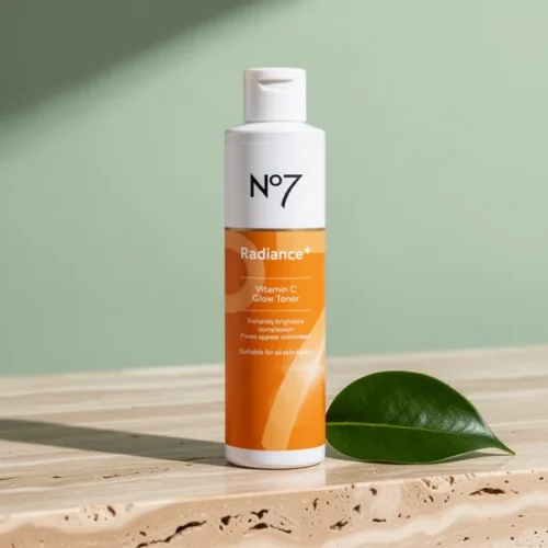 טונר No7 Radiance Vitamin — ויטמין C