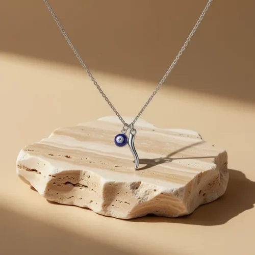 שרשרת עם תליון — ציפוי זהב 14K · עיצוב עדין