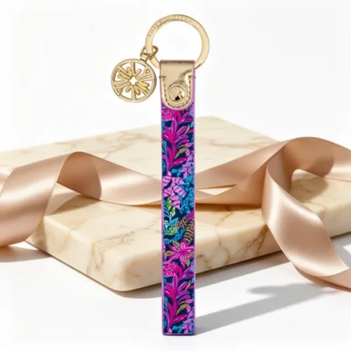 מחזיק מפתחות Lilly Pulitzer Durable — דמוי עור